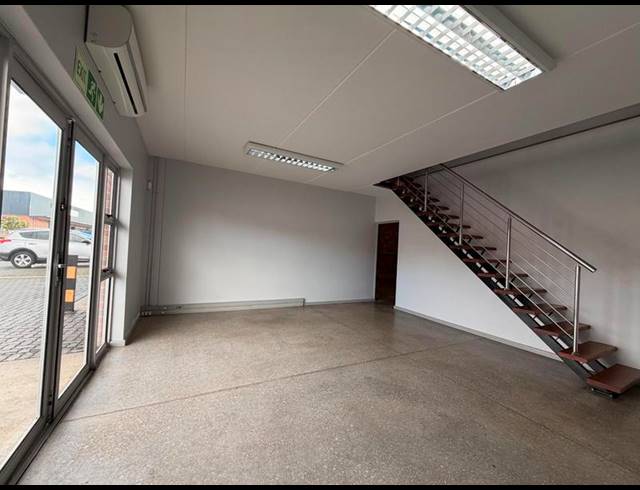 INDUSTRIAL PROPERTY TO RENT IN GREENBUSHES